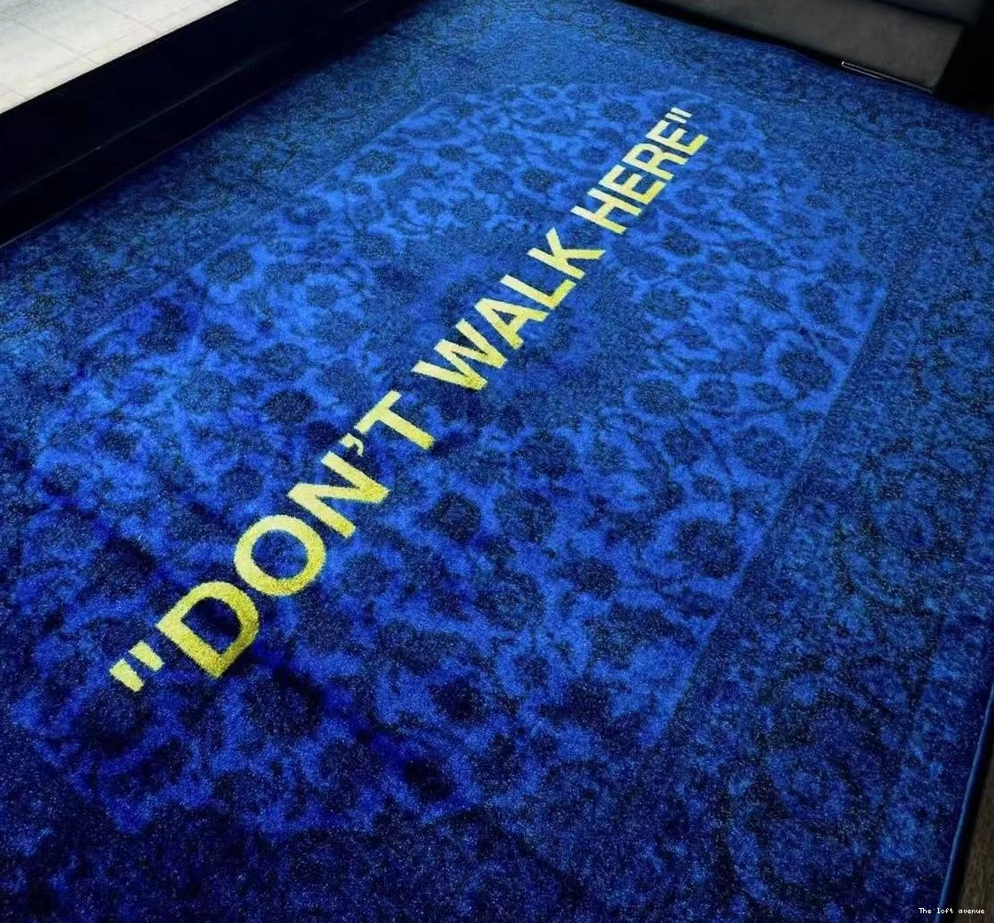 WALK HERE
